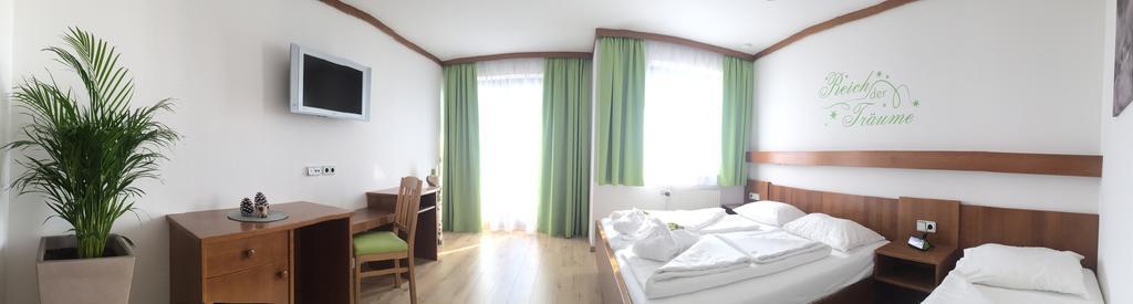 Mathiasl Panorama Ferienwohnungen Bodensdorf Rum bild